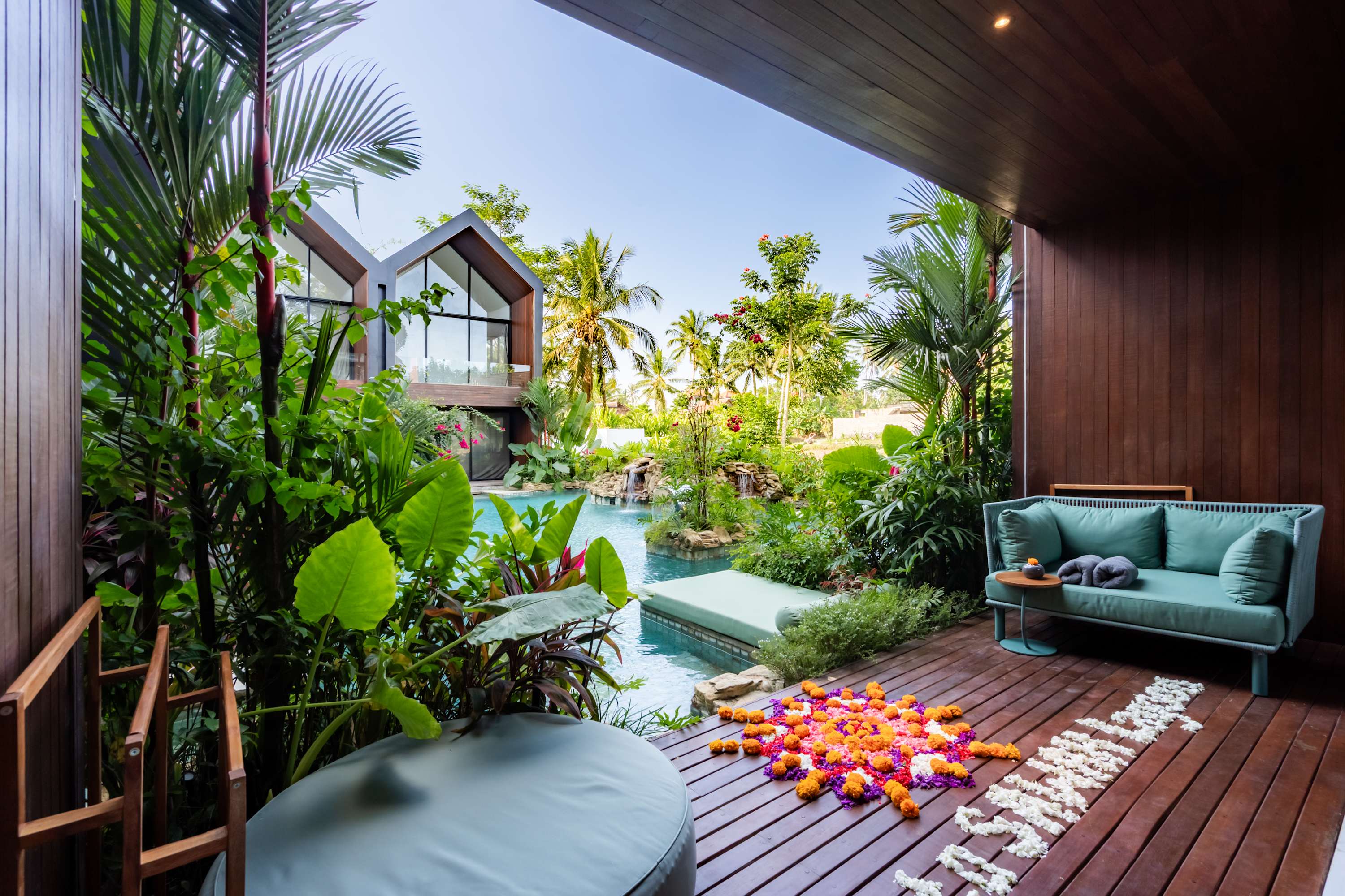 Aurea Lagoon Villa in Ubud — image 13