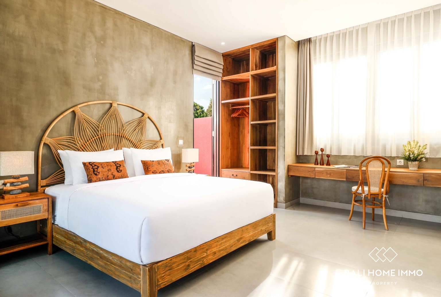 Modern 3 Bedroom Family Villa for Rent in Canggu Berawa — image 8