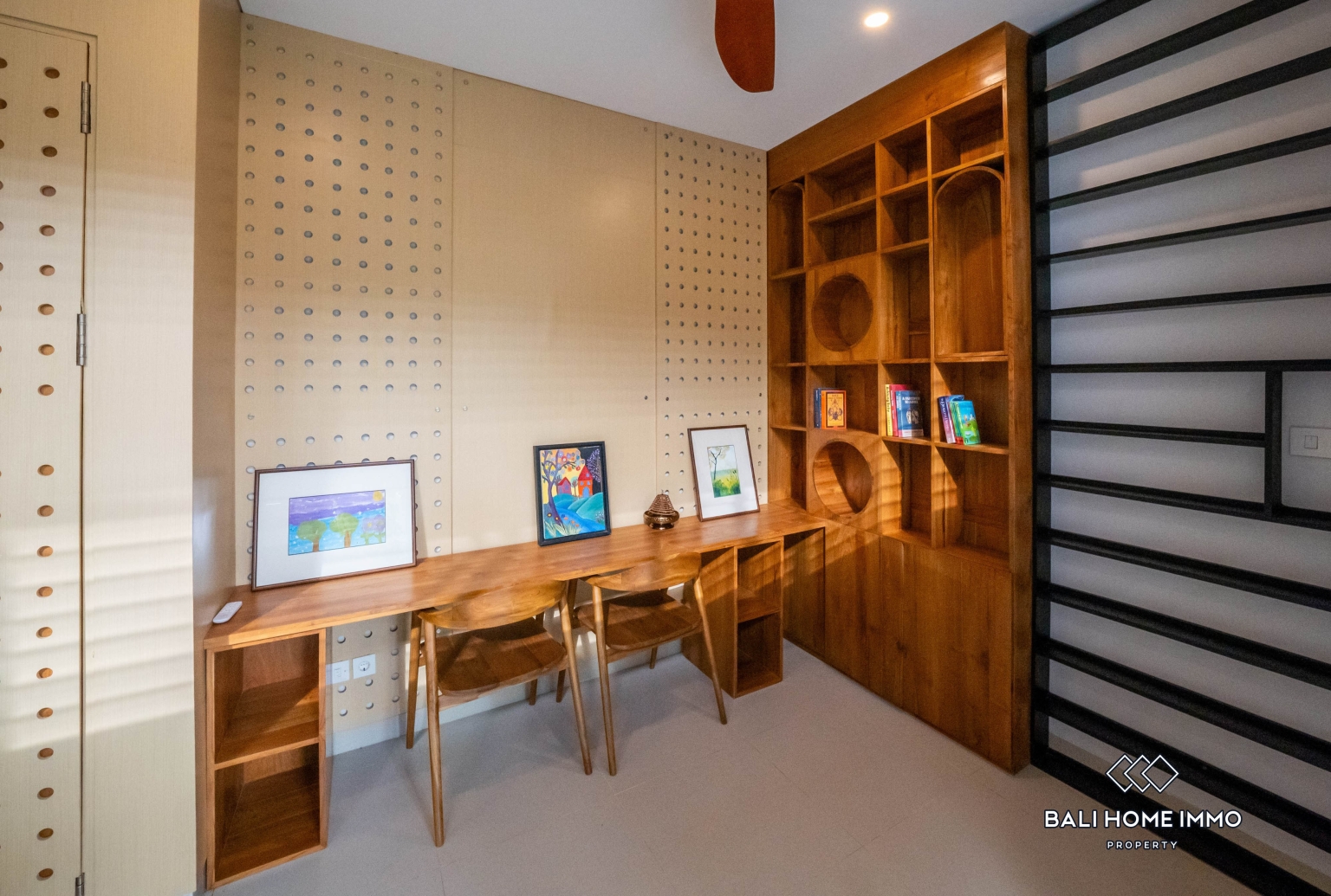 Modern 3 Bedroom Family Villa with Garden for rent in Ubud — image 10