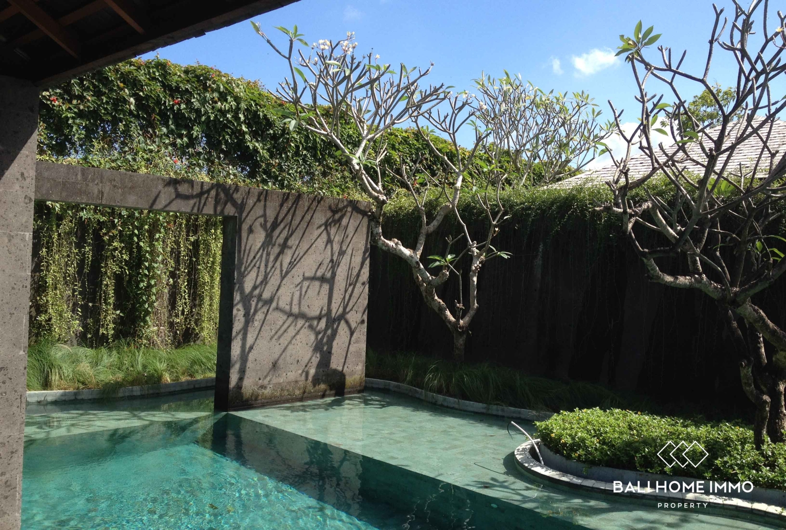 Modern Luxury 3 Bedroom Villa for Rent in Umalas — image 8