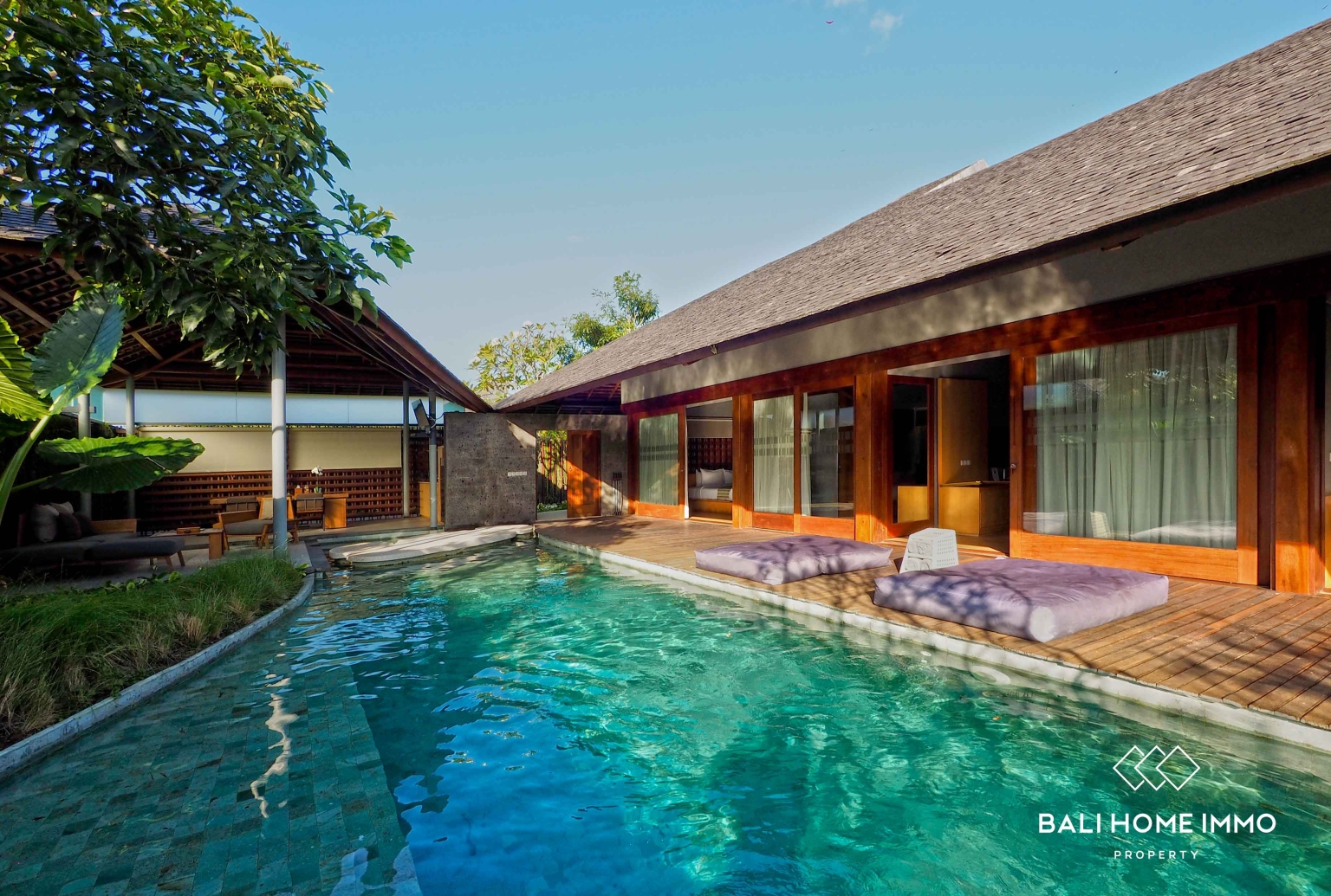 Modern Luxury 3 Bedroom Villa for Rent in Umalas
