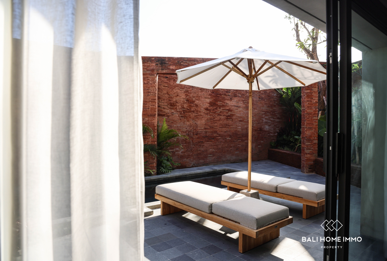 Modern Minimalist 2 Bedroom Villa with Private Pool For Rent in Tuka, Dalung — image 14