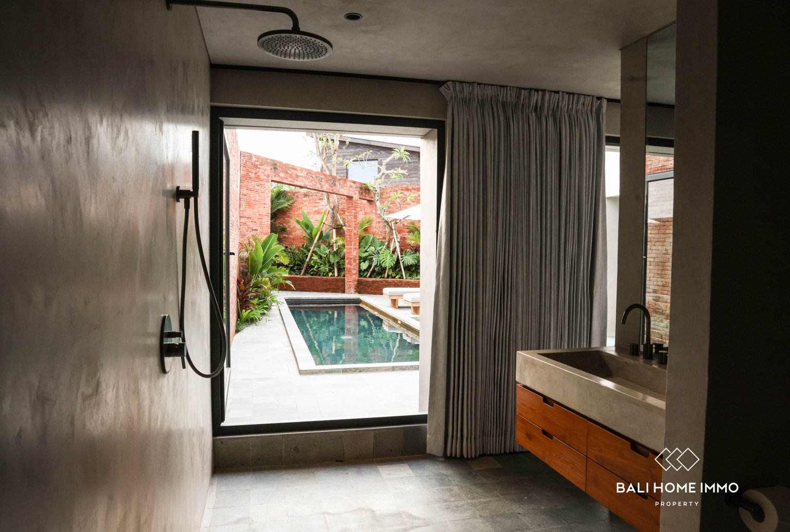 Modern Minimalist 2 Bedroom Villa with Private Pool For Rent in Tuka, Dalung — image 8