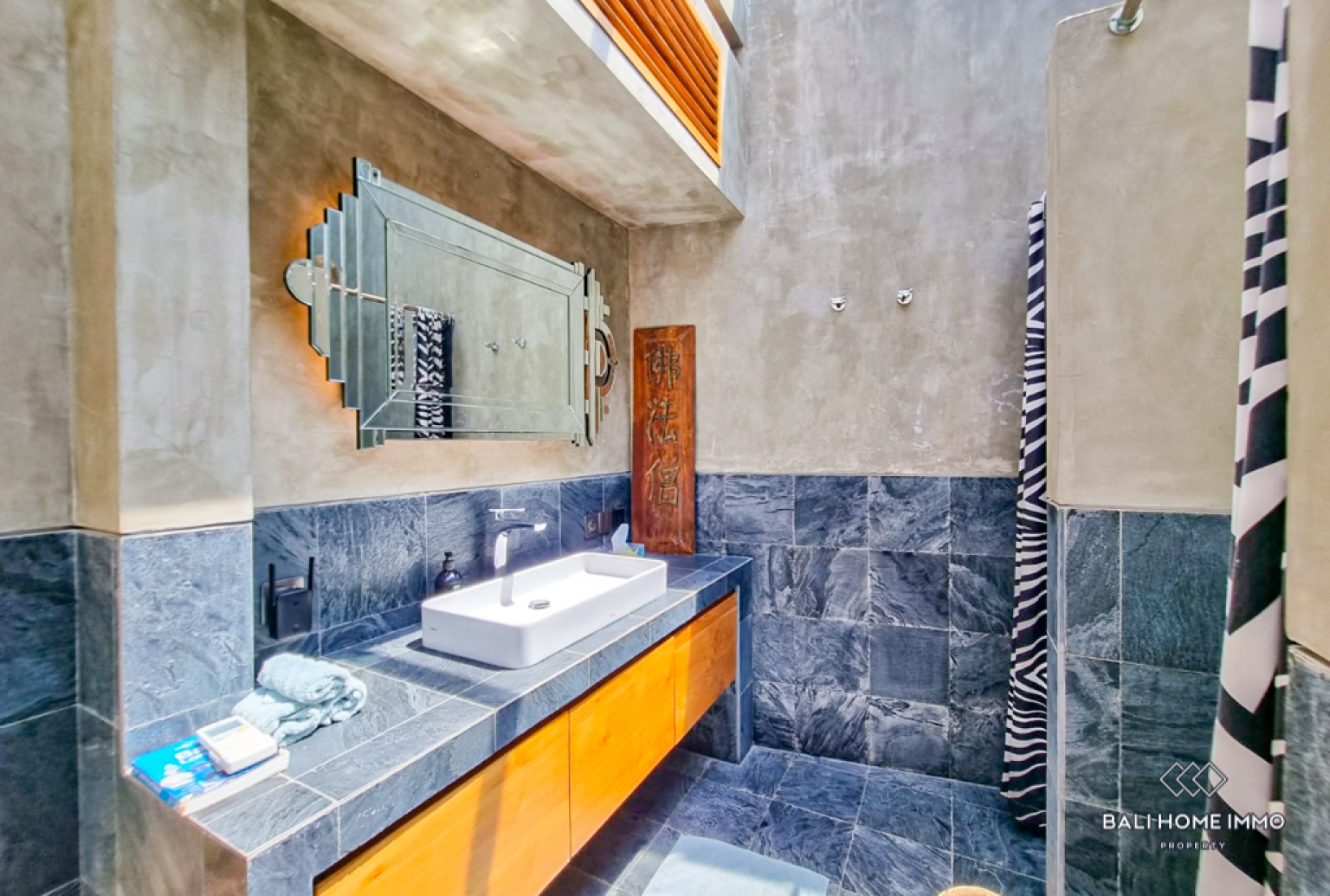 Modern Spacious 1 Bedroom Villa for Monthly and Yearly Rental in Bali Berawa — image 17