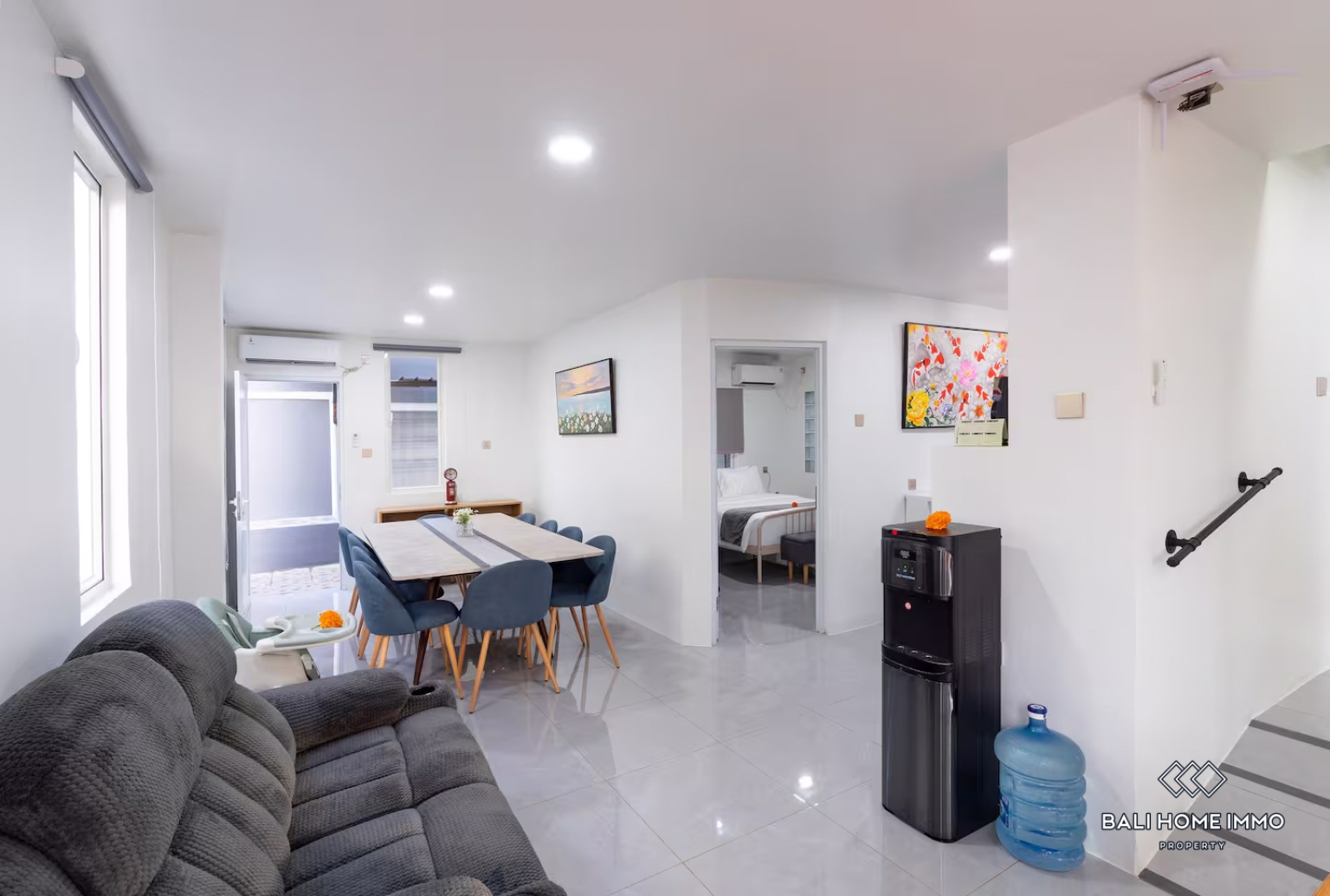 NEWLY RENOVATED 5 BEDROOMS VILLA FOR YEARLY AND MONTHLY RENTAL IN BALI - PECATU — image 5