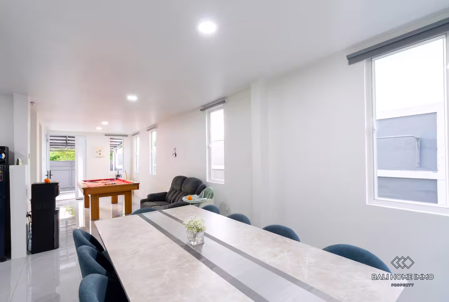 NEWLY RENOVATED 5 BEDROOMS VILLA FOR YEARLY AND MONTHLY RENTAL IN BALI - PECATU — image 7
