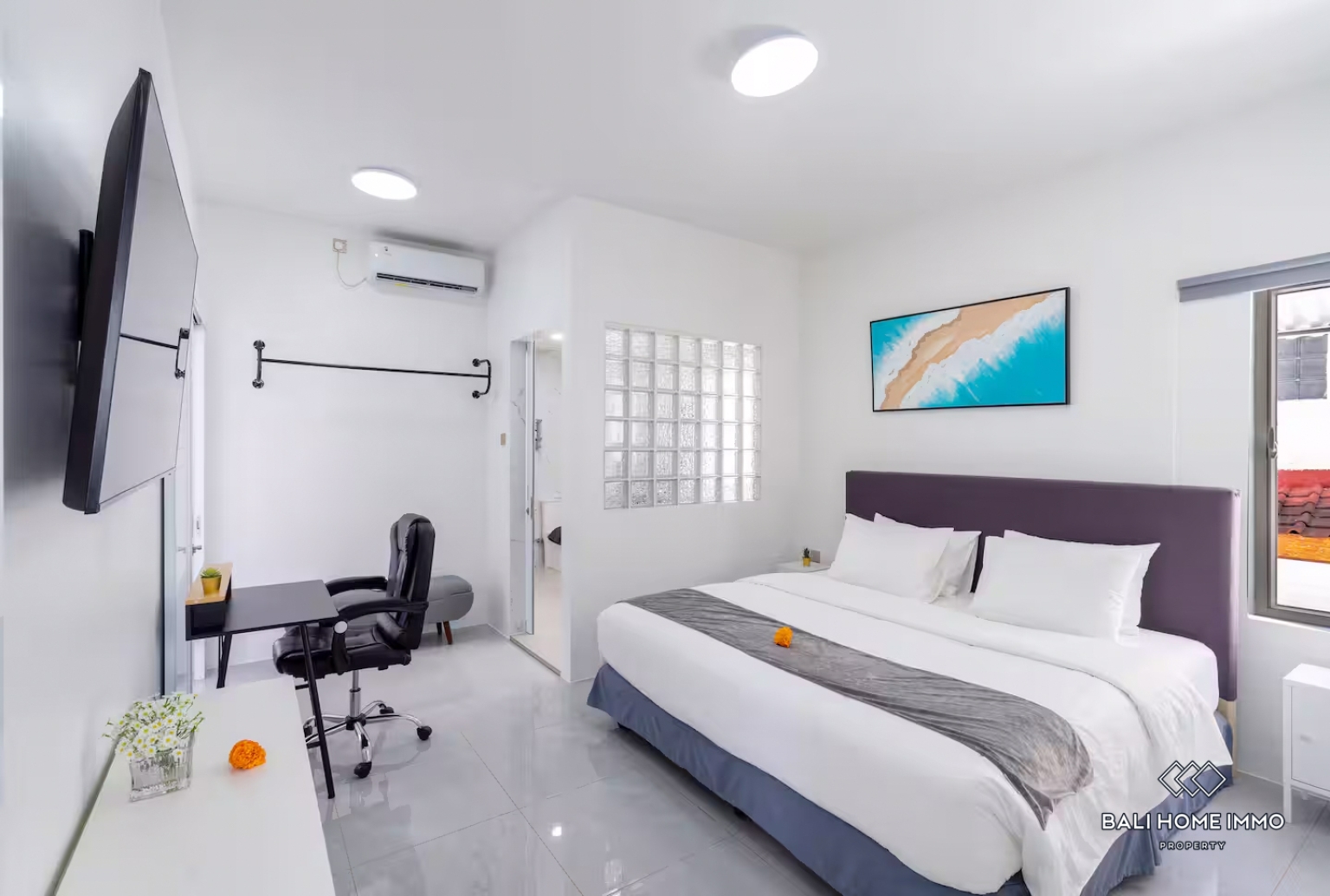 NEWLY RENOVATED 5 BEDROOMS VILLA FOR YEARLY AND MONTHLY RENTAL IN BALI - PECATU — image 13