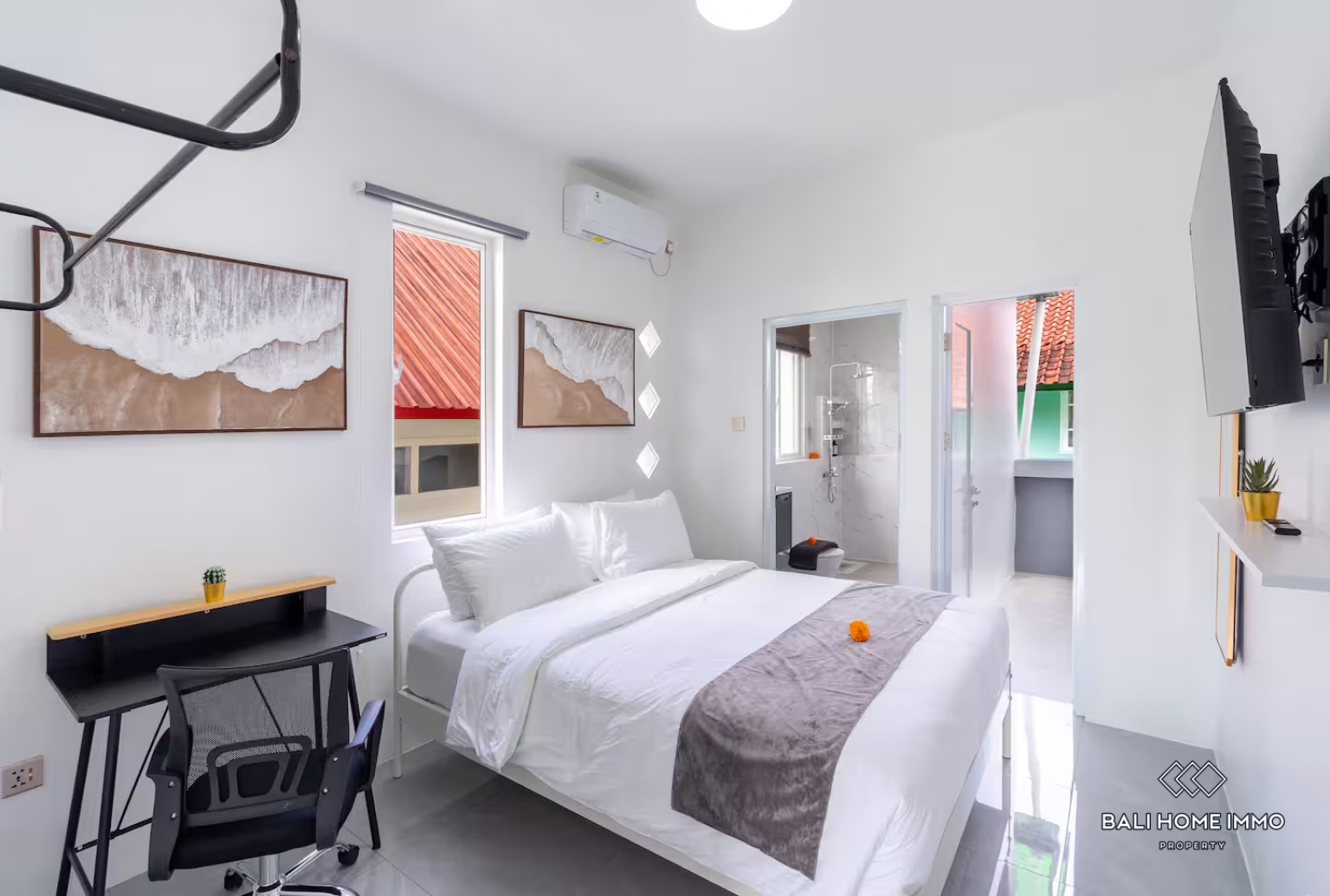 NEWLY RENOVATED 5 BEDROOMS VILLA FOR YEARLY AND MONTHLY RENTAL IN BALI - PECATU — image 16