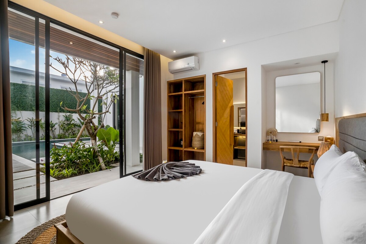 Villa Bhima in Canggu — image 1