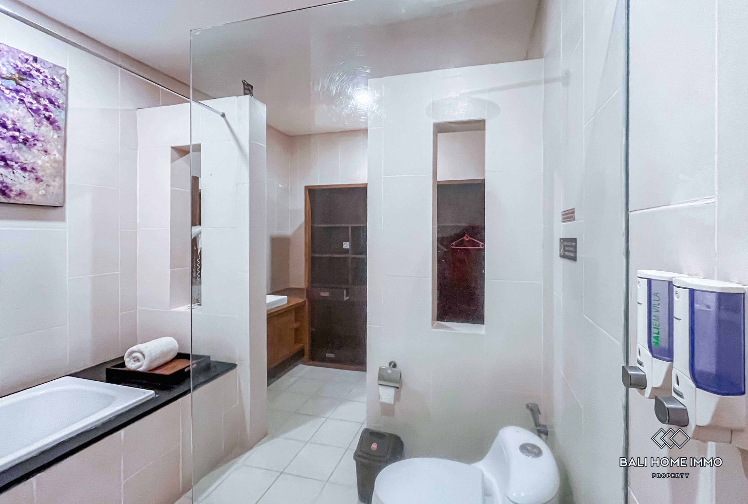 PEACEFUL 3 BEDROOMS VILLA FOR YEARLY AND MONTHLY RENTAL IN BALI - JIMBARAN — image 19