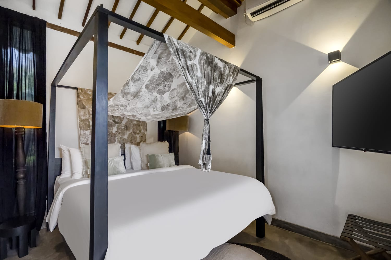 Villa Bloom - Joglo in Canggu — image 12
