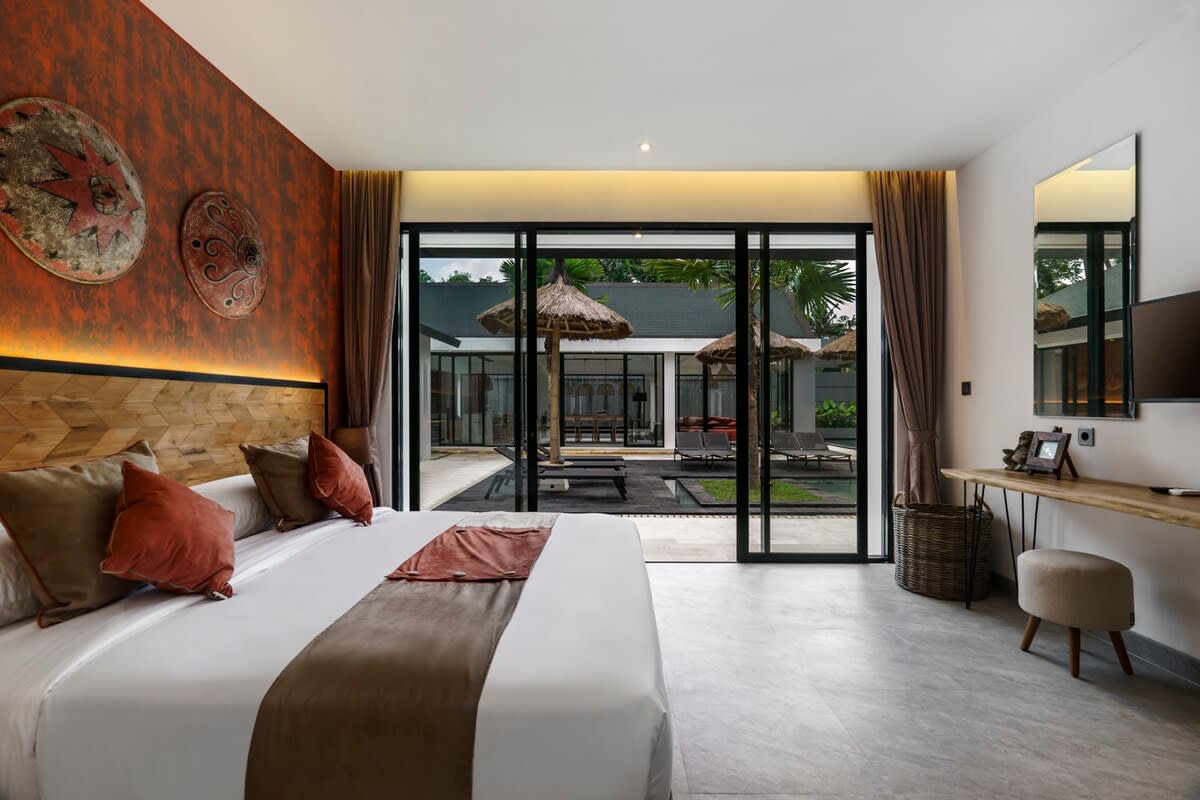 Villa Waterfall in Ubud — image 9