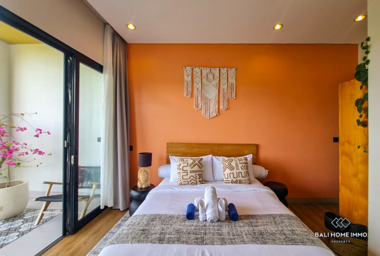 Ricefield View 1 Bedroom Villa for Yearly Rental in Bali Canggu Babakan — image 13