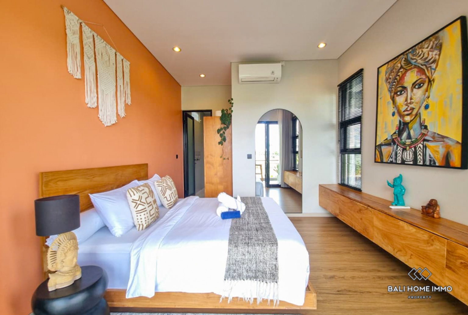 Ricefield View 1 Bedroom Villa for Yearly Rental in Bali Canggu Babakan — image 16