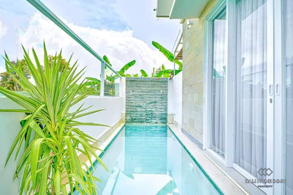 Ricefield View 3 Bedroom Villa for Yearly Rental in Bali Canggu - Berawa