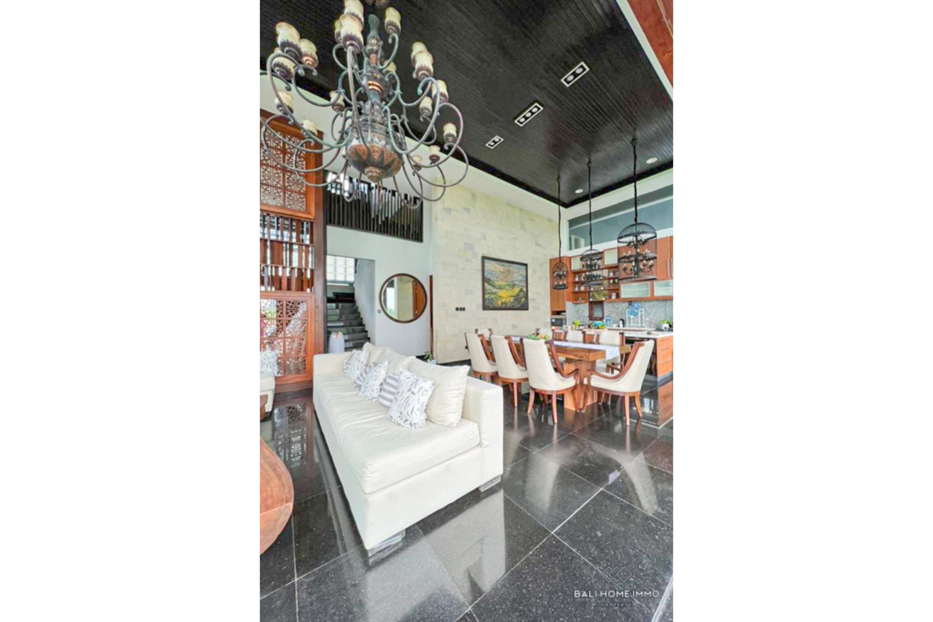 Ricefield View 3 Bedroom Villa for Yearly Rental in Bali Tanah Lot — image 3