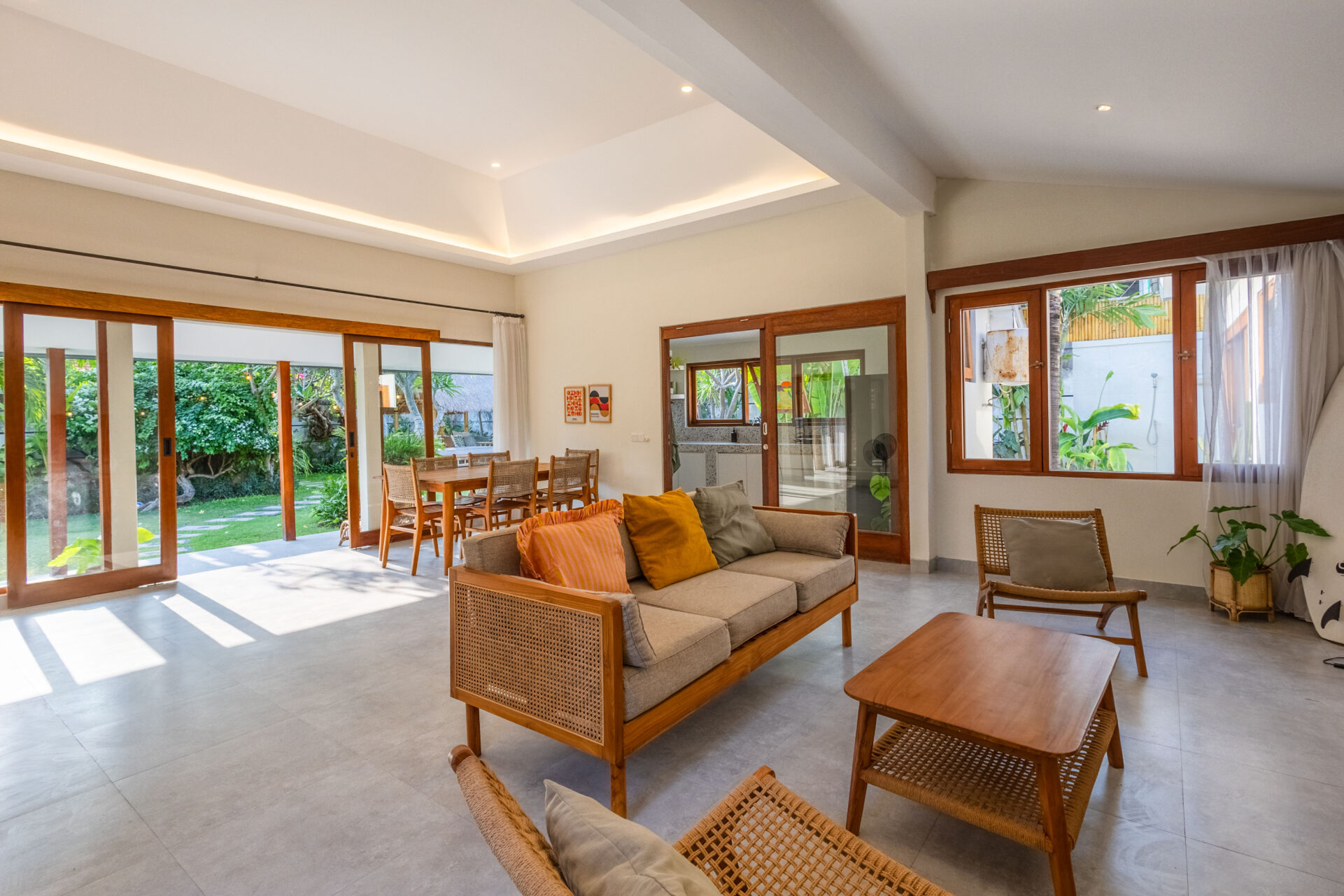 4-Bedroom Villa for Yearly Rental in Sanur Beachside — image 12