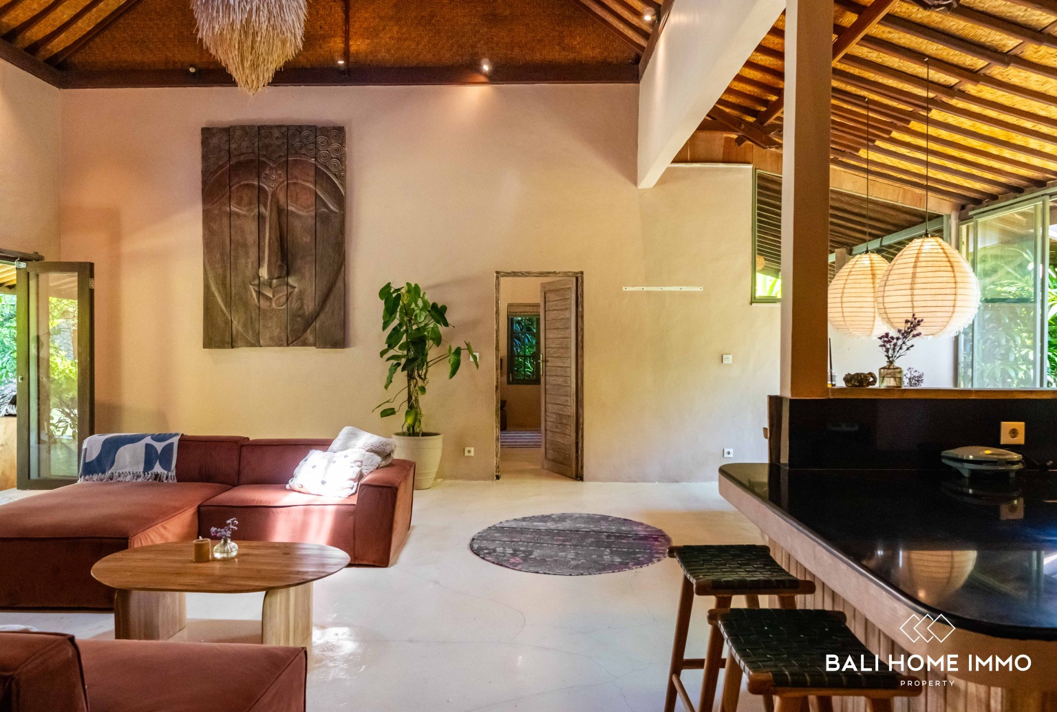 Spacious 3 Bedroom Villa for Rental in Bali Berawa — image 8