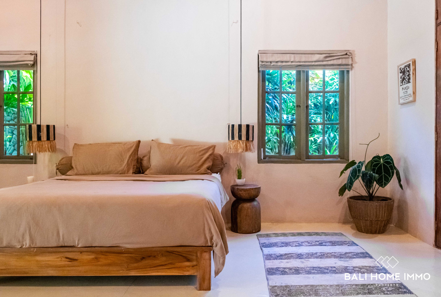 Spacious 3 Bedroom Villa for Rental in Bali Berawa — image 18