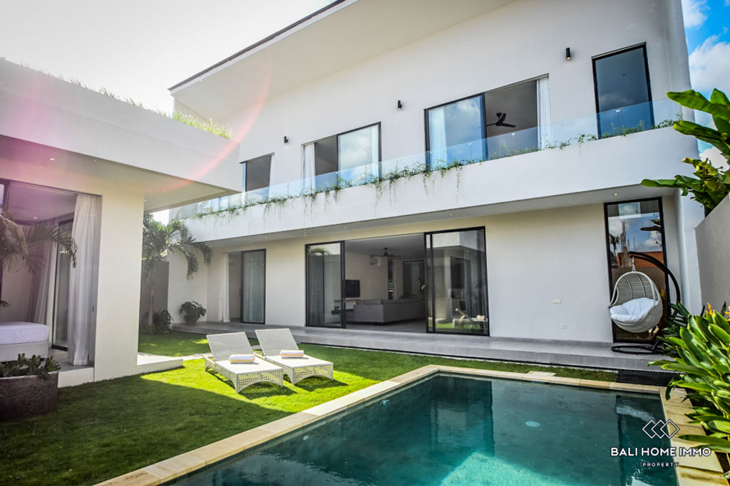 Spacious 5 Bedroom for Yearly Rental in Bali Canggu Berawa — image 1