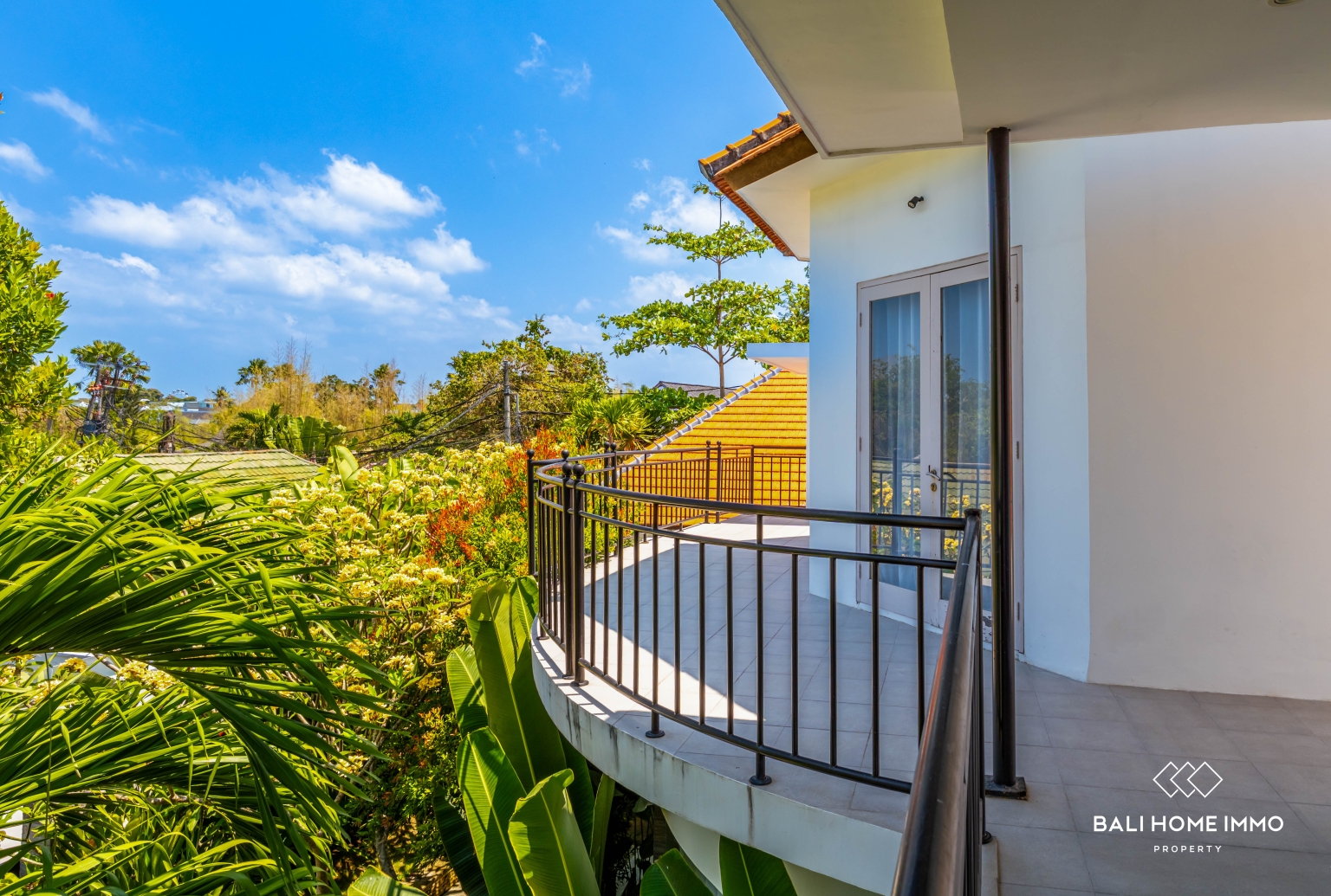 Spacious 5-Bedroom Villa for Rent in Umalas — image 19
