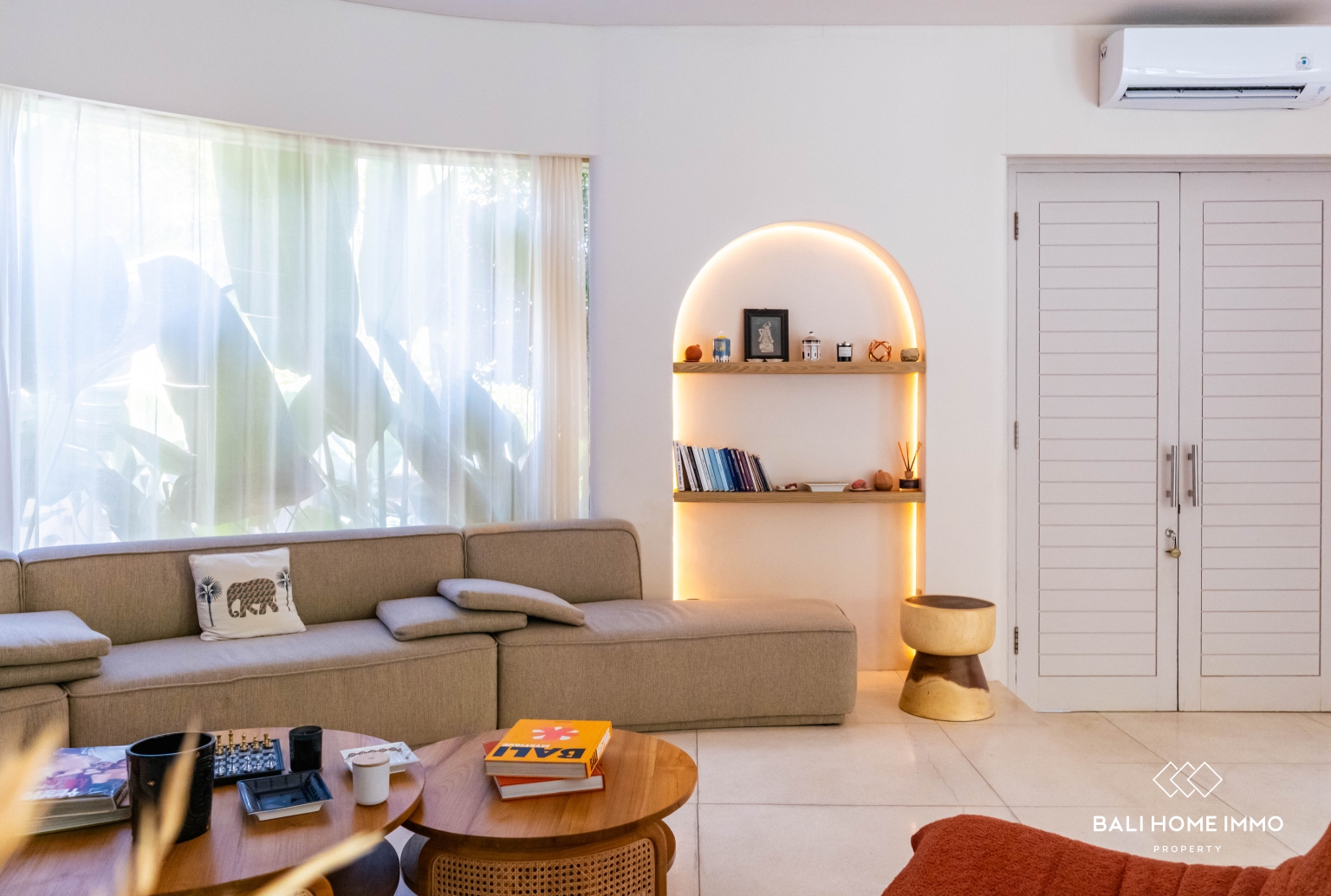 Spacious 5-Bedroom Villa for Rent in Umalas — image 2