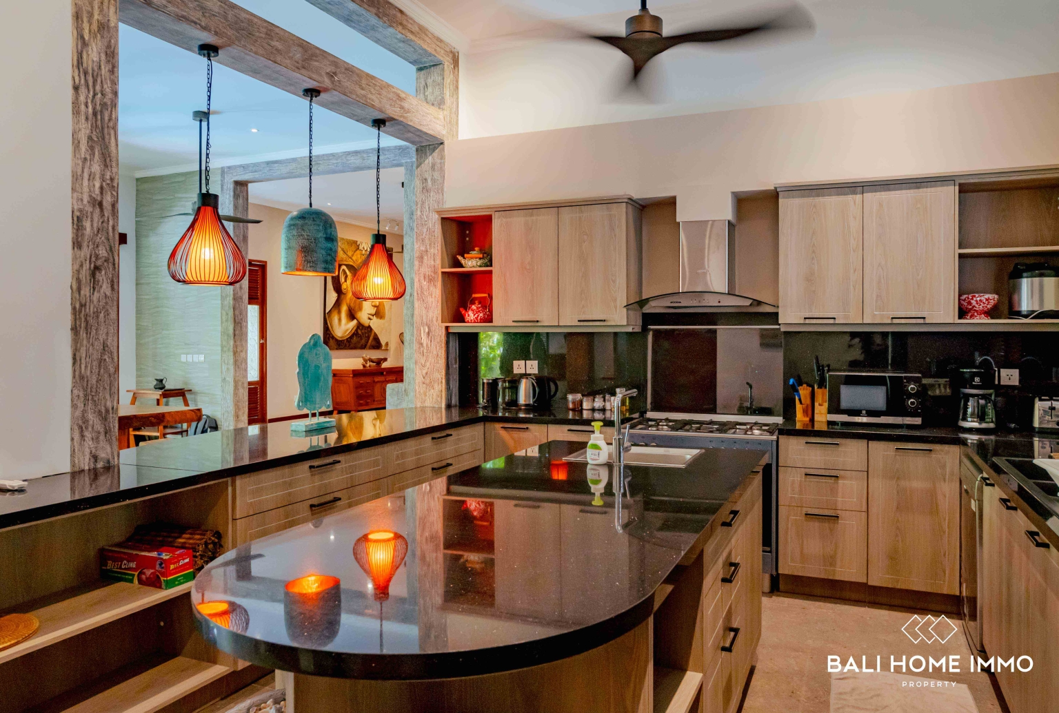 SPACIOUS 5 BEDROOMS VILLA FOR YEARLY RENTAL IN BALI - PANDAWA — image 13