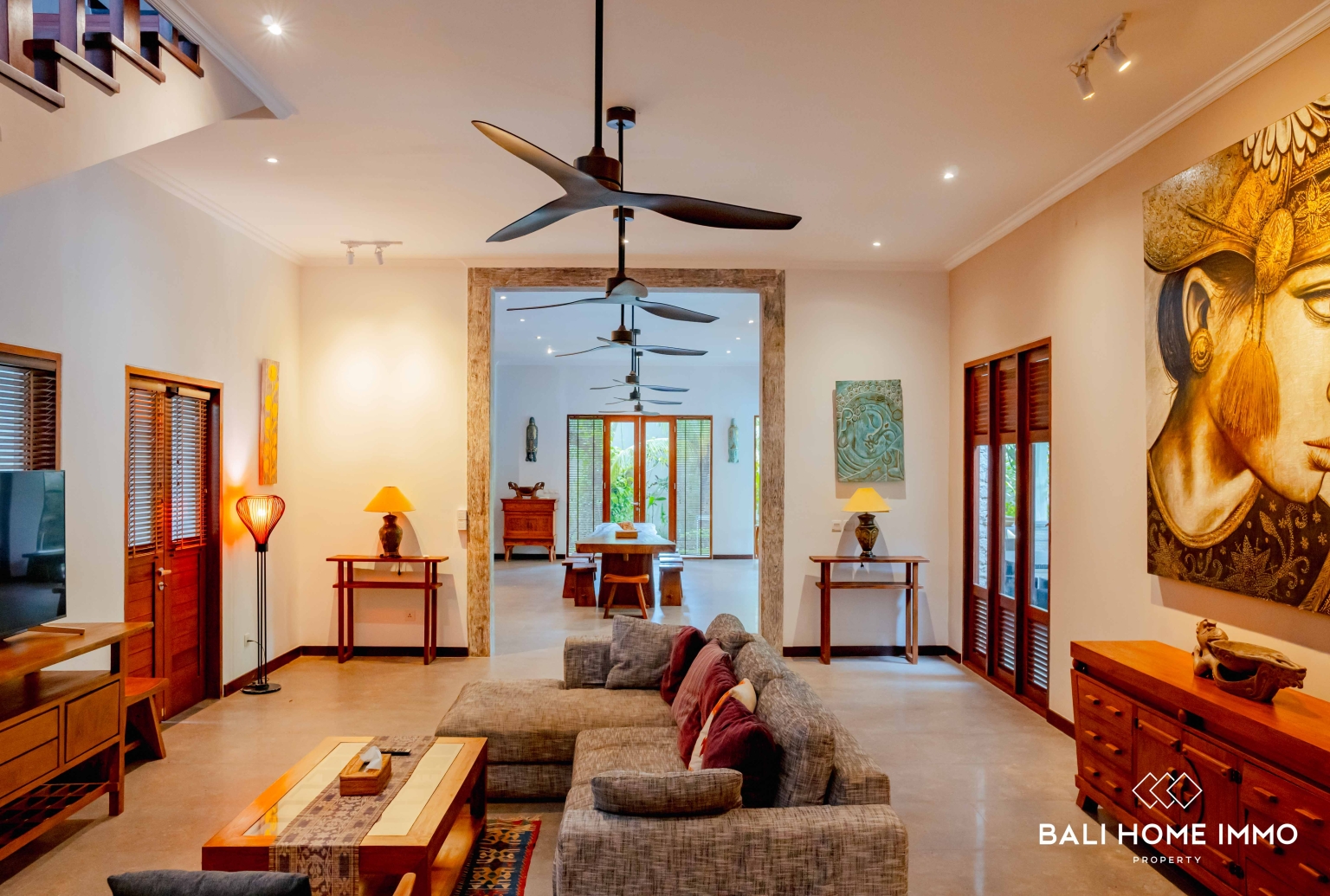 SPACIOUS 5 BEDROOMS VILLA FOR YEARLY RENTAL IN BALI - PANDAWA — image 7