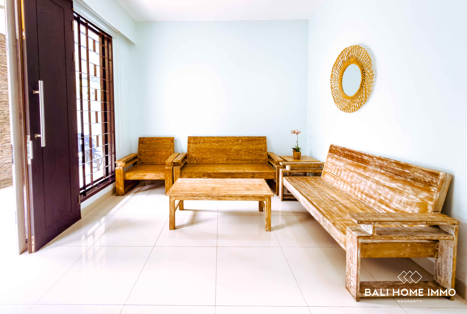 Spacious 6 Bedrooms Villa with Garden for Rent in Uluwatu Ungasan — image 8