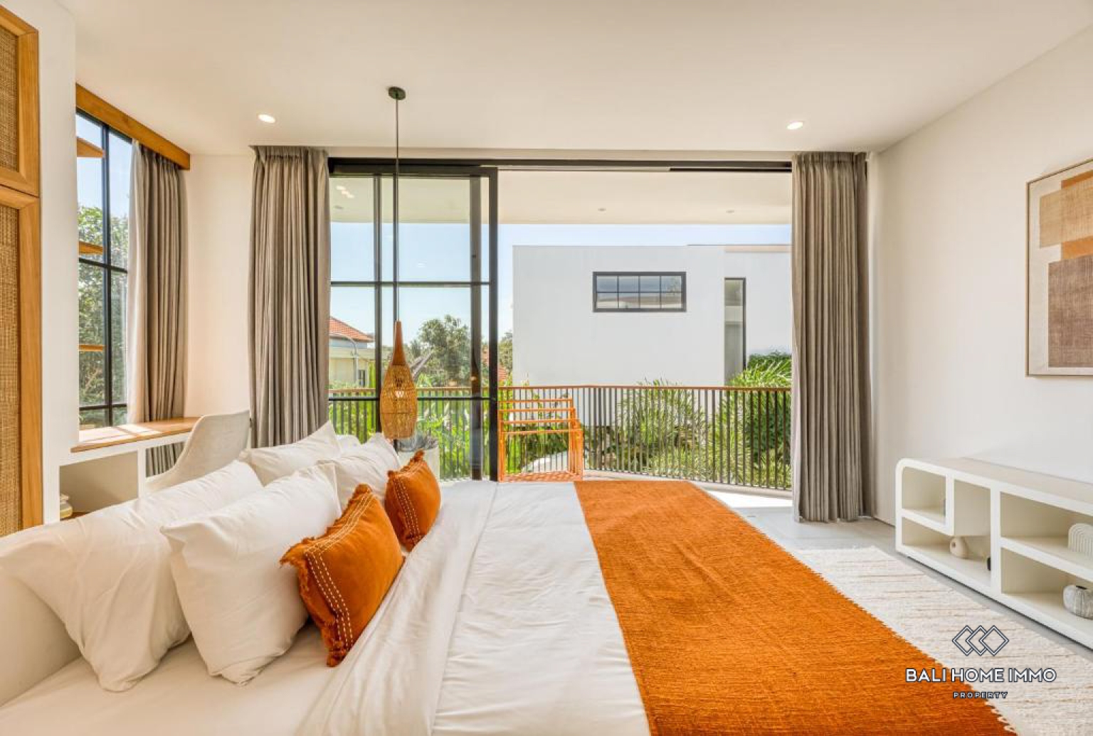 STUNNING 3 BEDROOMS VILLA FOR MONTHLY RENTAL IN ULUWATU - PECATU — image 15