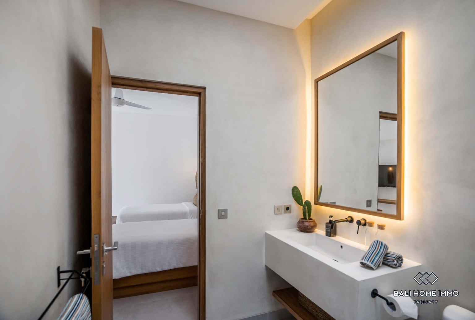 STUNNING 3 BEDROOMS VILLA FOR MONTHLY & YEARLY RENTAL IN BALI - BINGIN — image 16