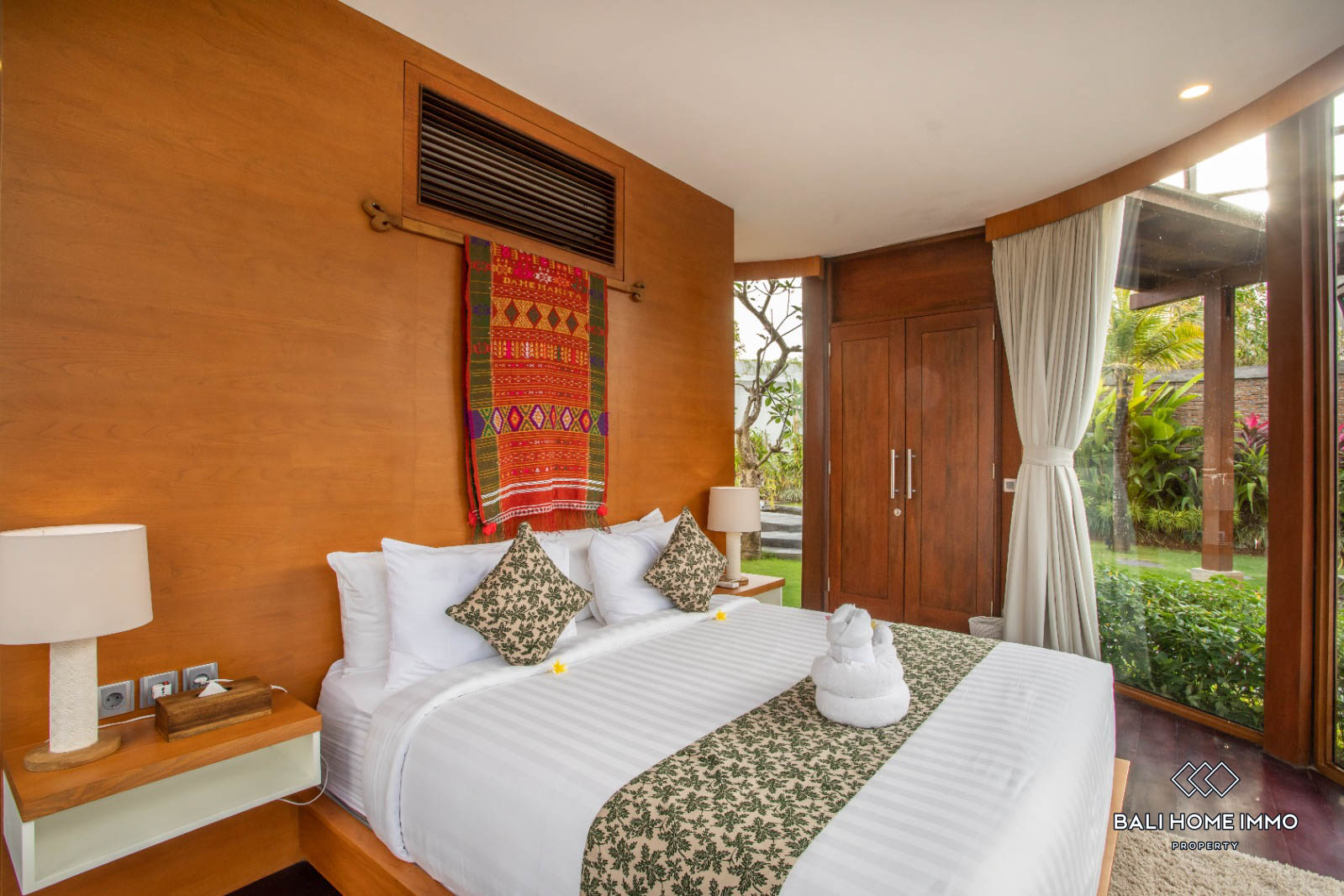 STUNNING 3 BEDROOMS VILLA FOR MONTHLY & YEARLY RENTAL IN BALI - PANDAWA — image 7