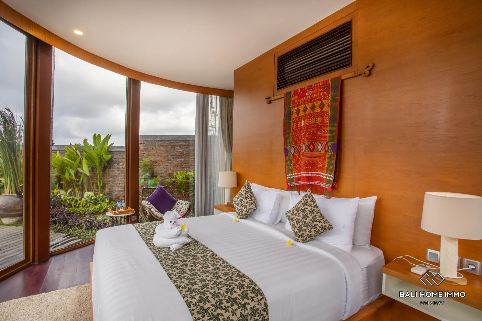 STUNNING 3 BEDROOMS VILLA FOR MONTHLY & YEARLY RENTAL IN BALI - PANDAWA — image 8