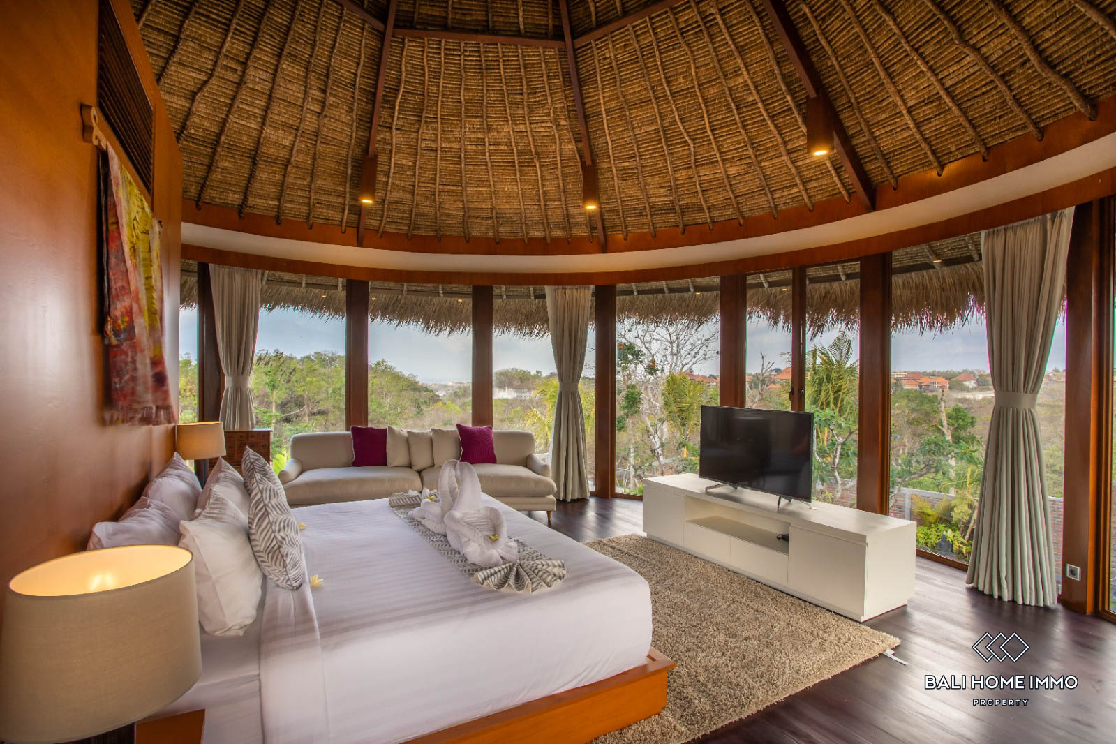 STUNNING 3 BEDROOMS VILLA FOR MONTHLY & YEARLY RENTAL IN BALI - PANDAWA — image 10