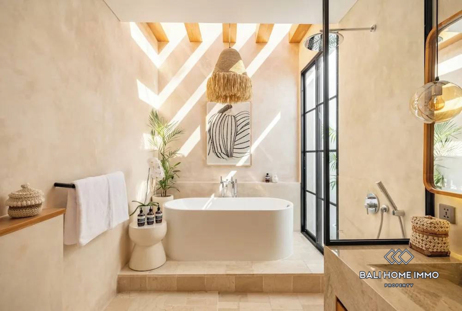 STUNNING 3 BEDROOMS VILLA FOR MONTHLY & YEARLY RENTAL IN ULUWATU — image 19