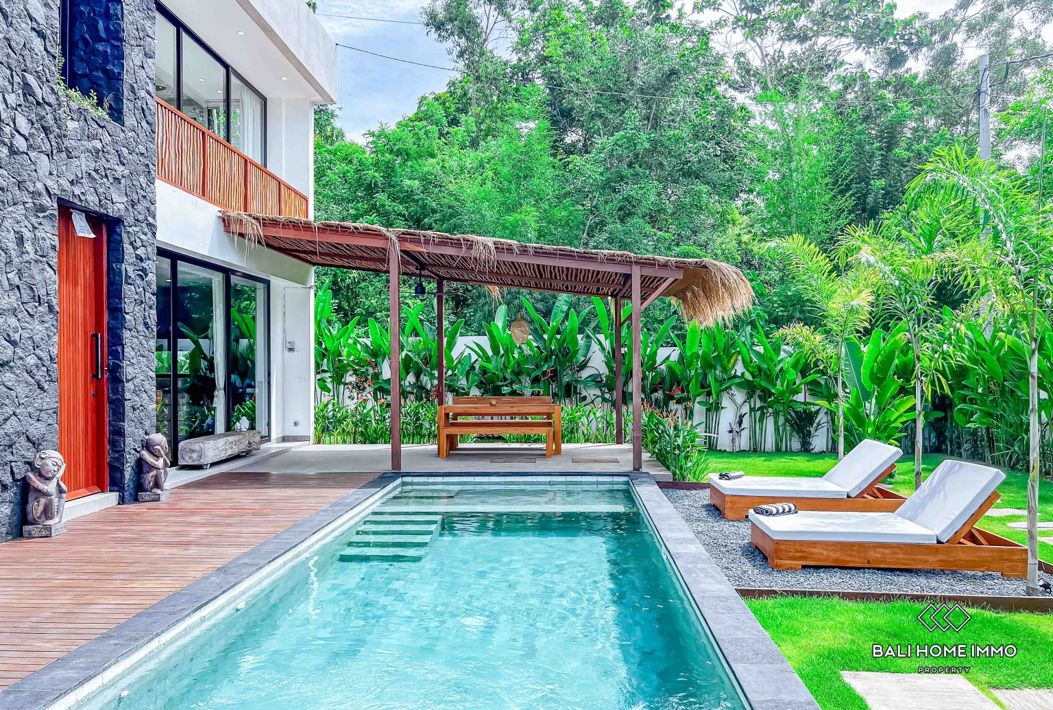 STUNNING 3 BEDROOMS VILLA FOR SALE & RENT IN BALI - ULUWATU — image 1