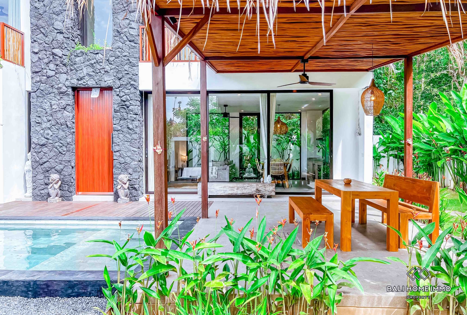 STUNNING 3 BEDROOMS VILLA FOR SALE & RENT IN BALI - ULUWATU — image 17