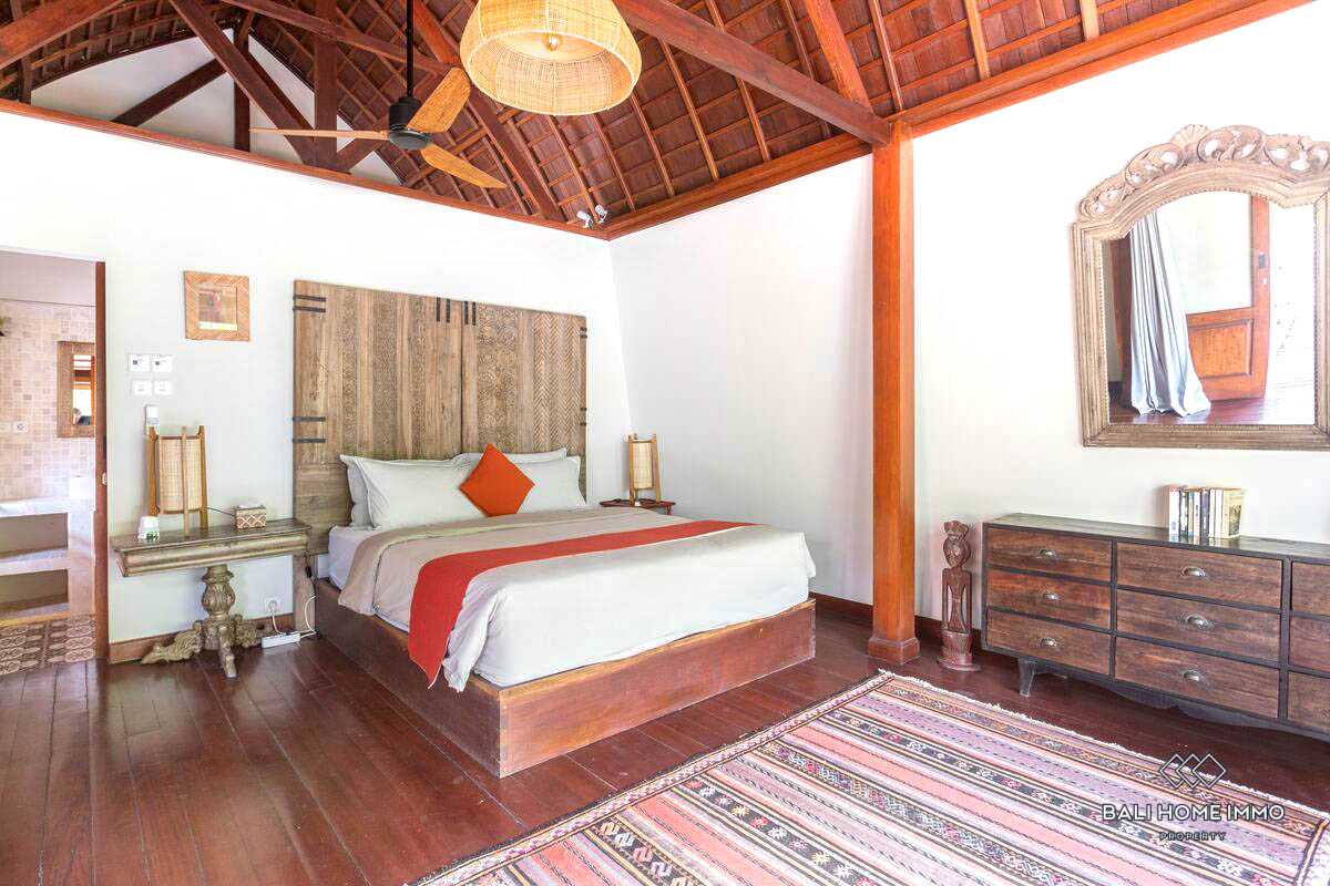Stunning 5 Bedroom Villa for Monthly Rental in Bali Seminyak — image 5