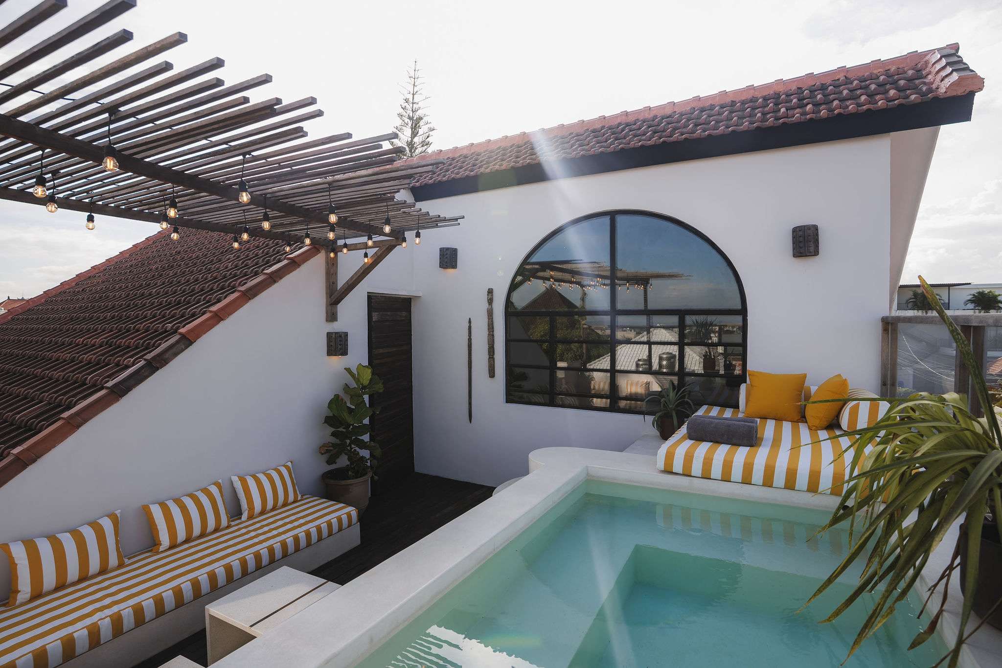 Villa Sol y Sonido in Canggu — image 15