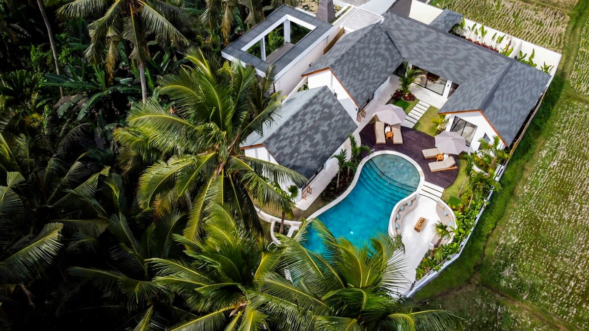 Villa Crystal Lagoon in Ubud — image 11