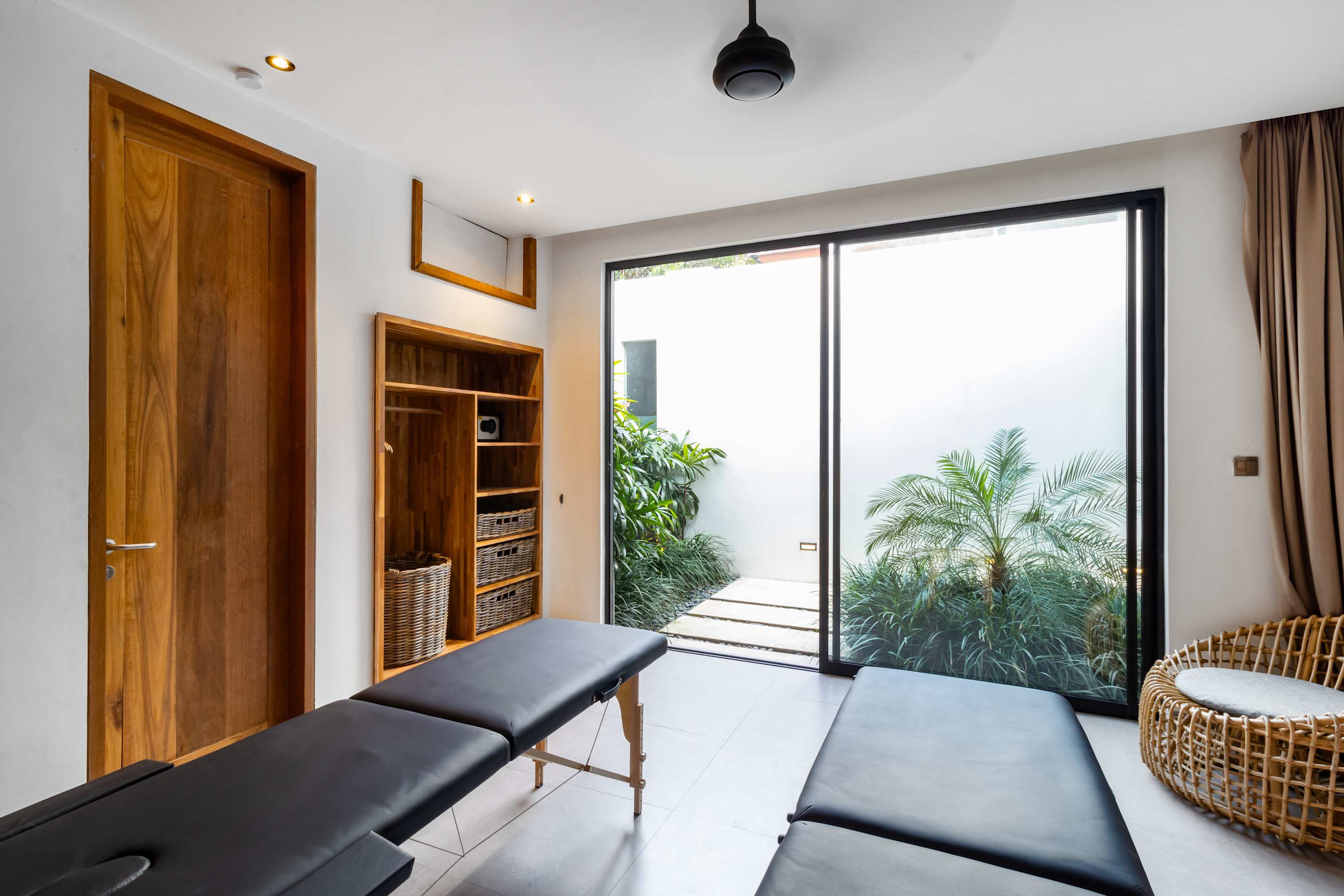 Tropical Villa Miranda · 4BR · Ubud — 4BR Villa Rental in Ubud — image 9