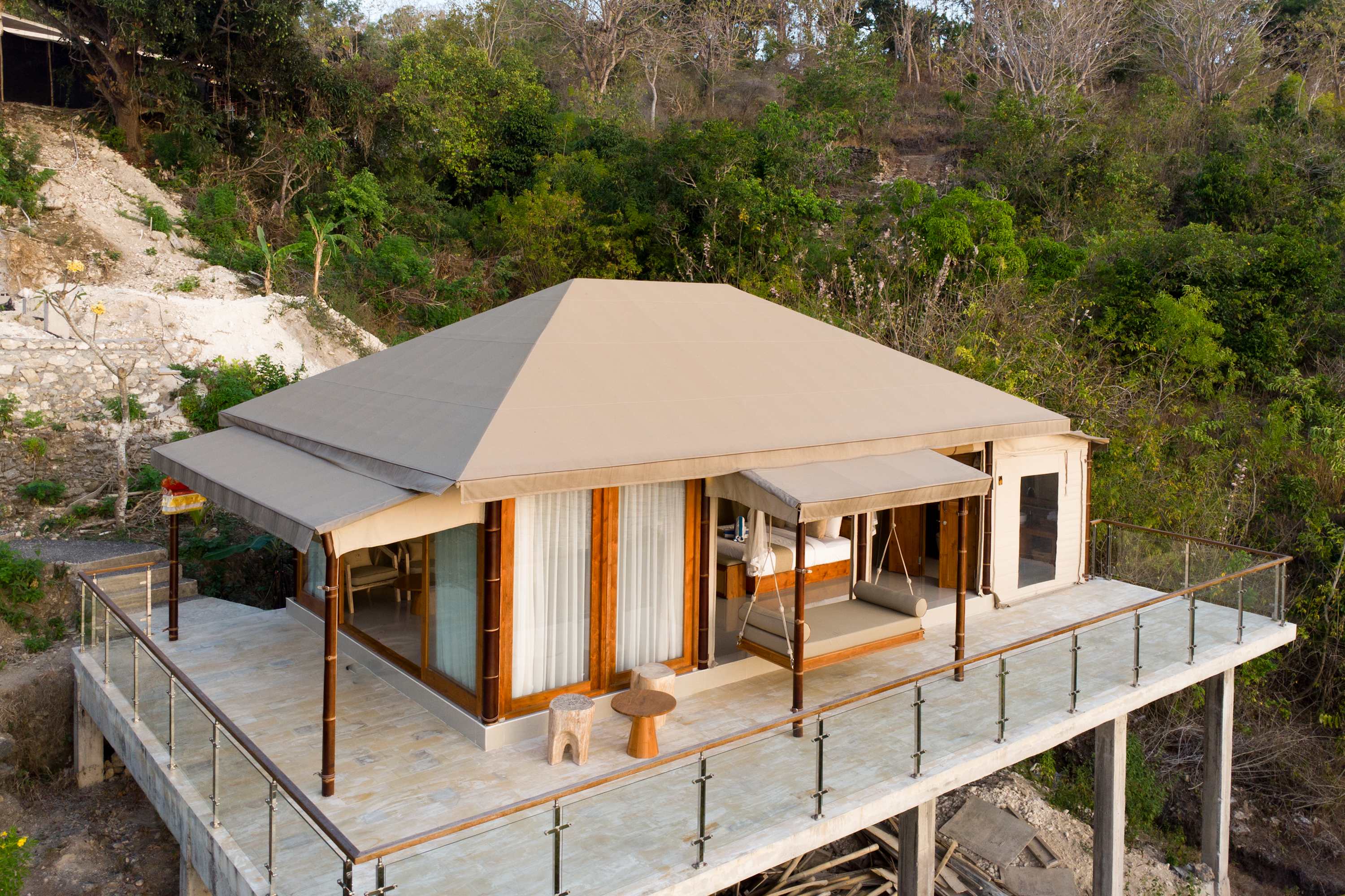 Villa 2BR Agung & Sunset Tent in Nusa Penida
