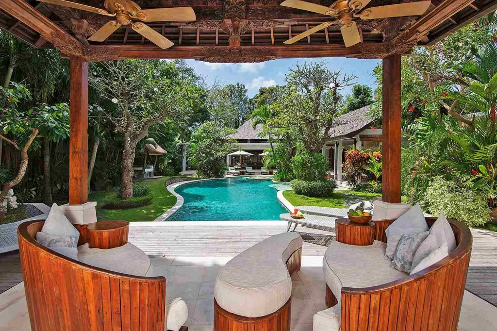 Villa Lataliana Estate in Seminyak — image 2