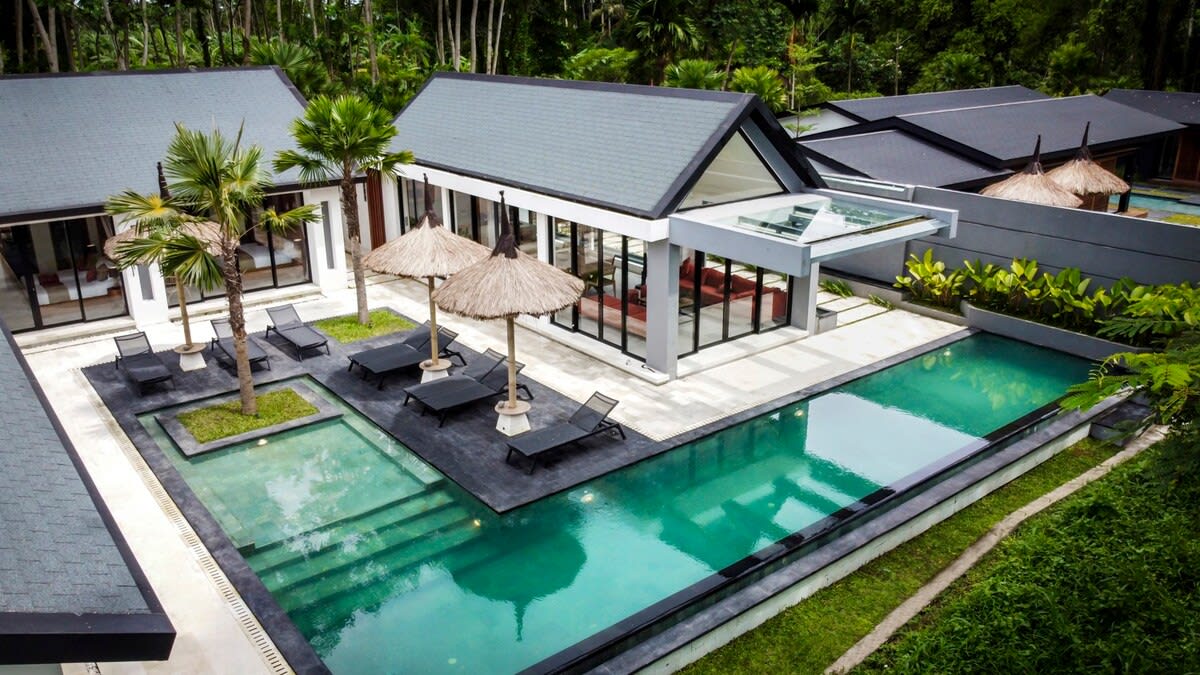 Villa Waterfall in Ubud — image 5