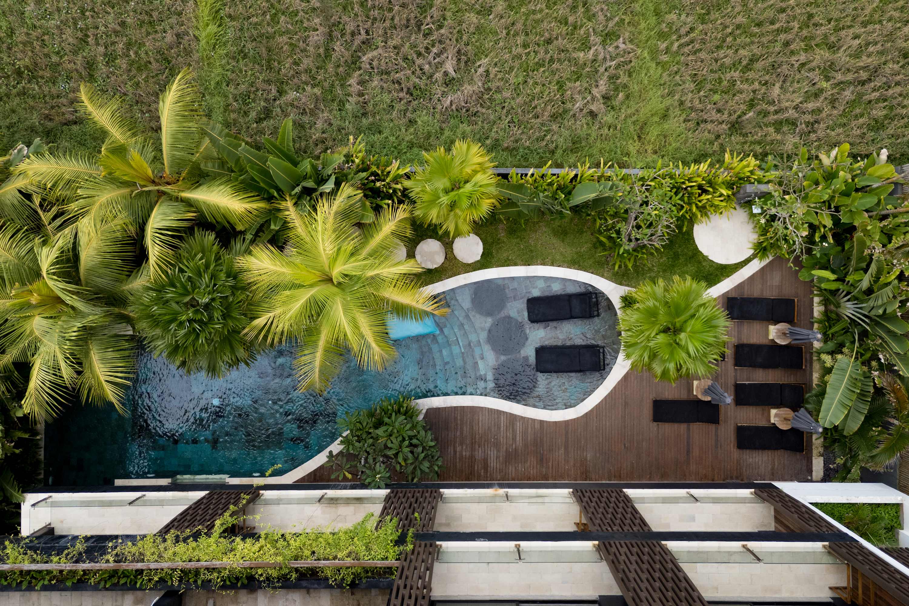 Villa Paradoxe in Canggu — image 19