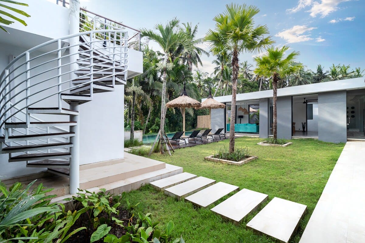 Villa Slide in Ubud — image 18