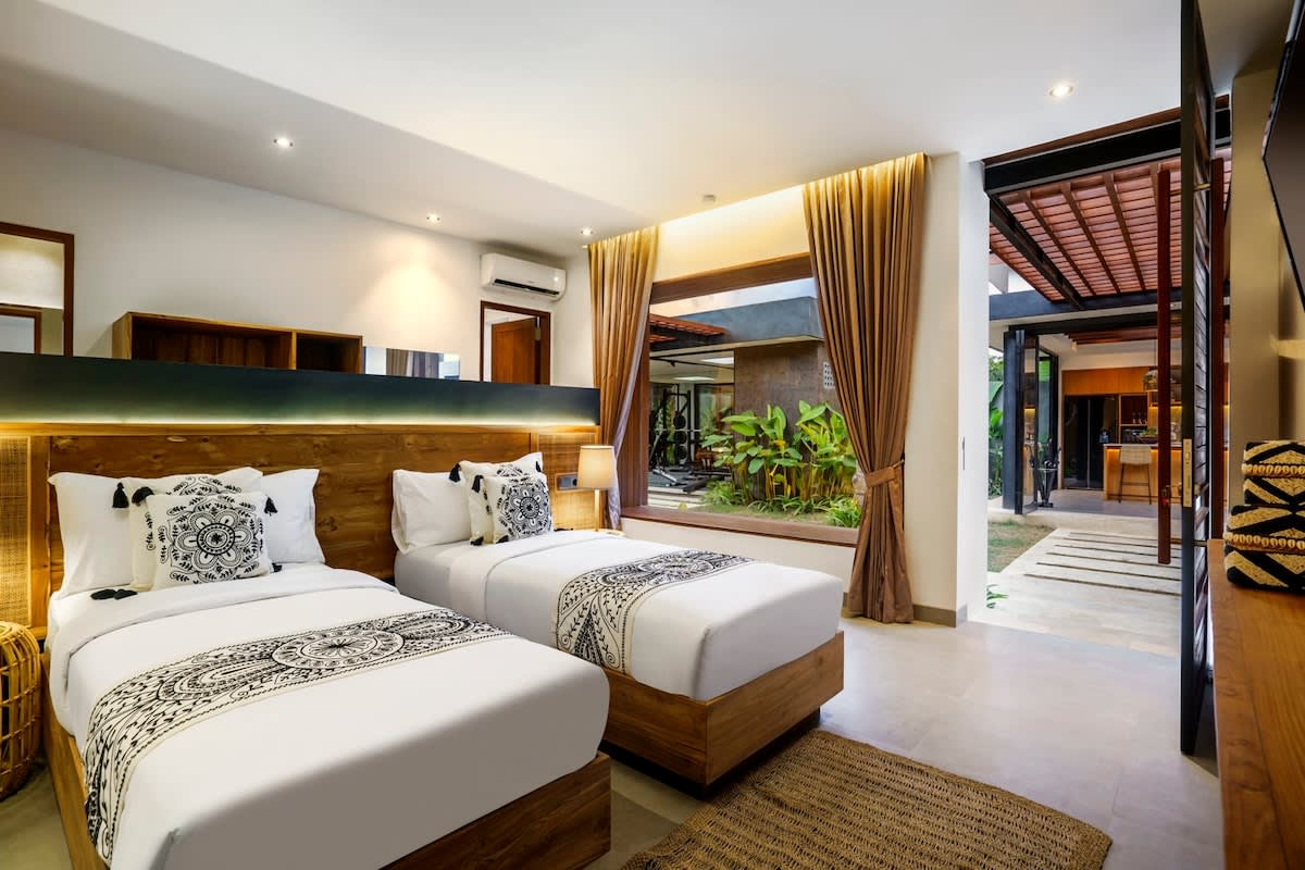 Villa Fiery in Gianyar Regency — image 15