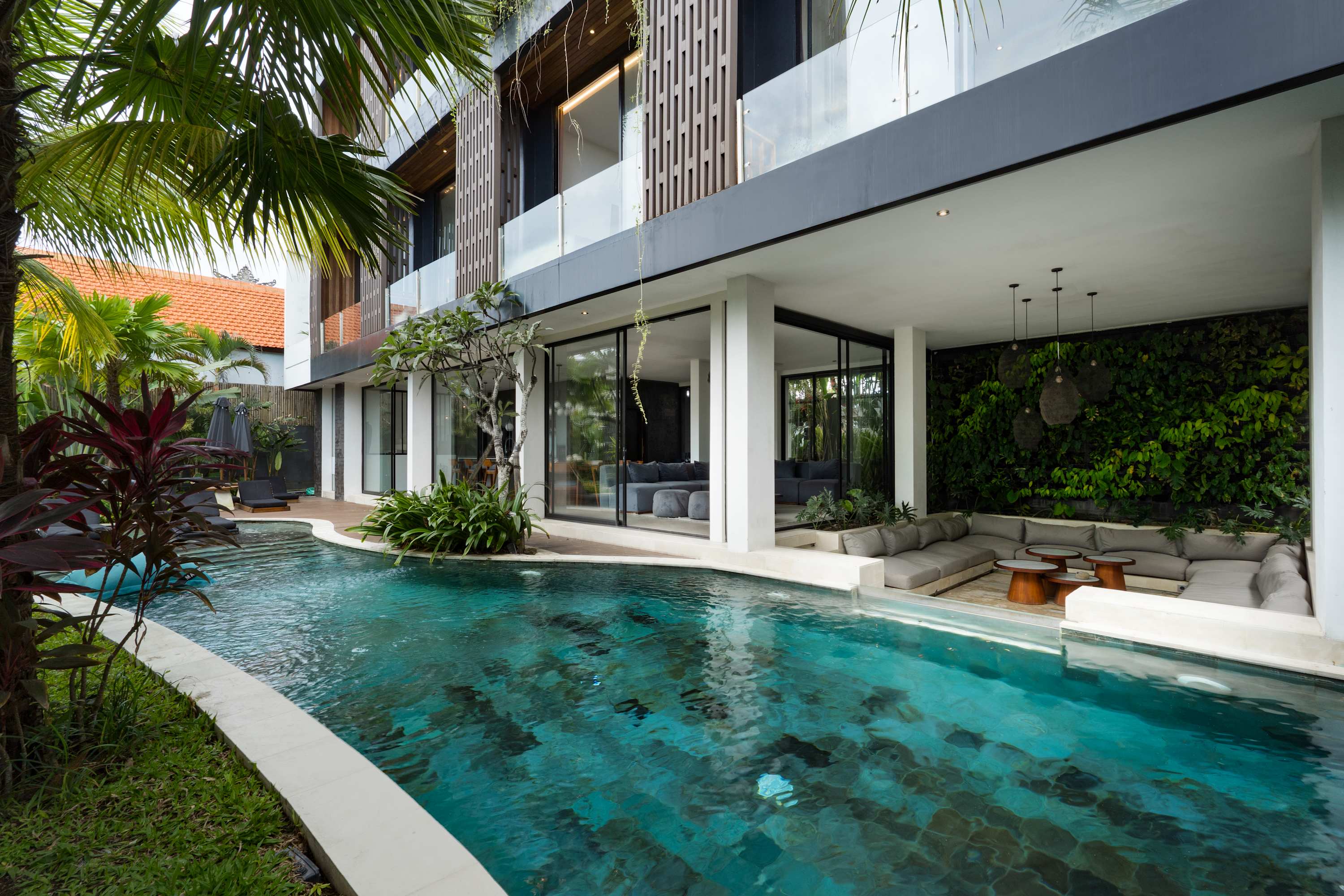 Villa Paradoxe in Canggu