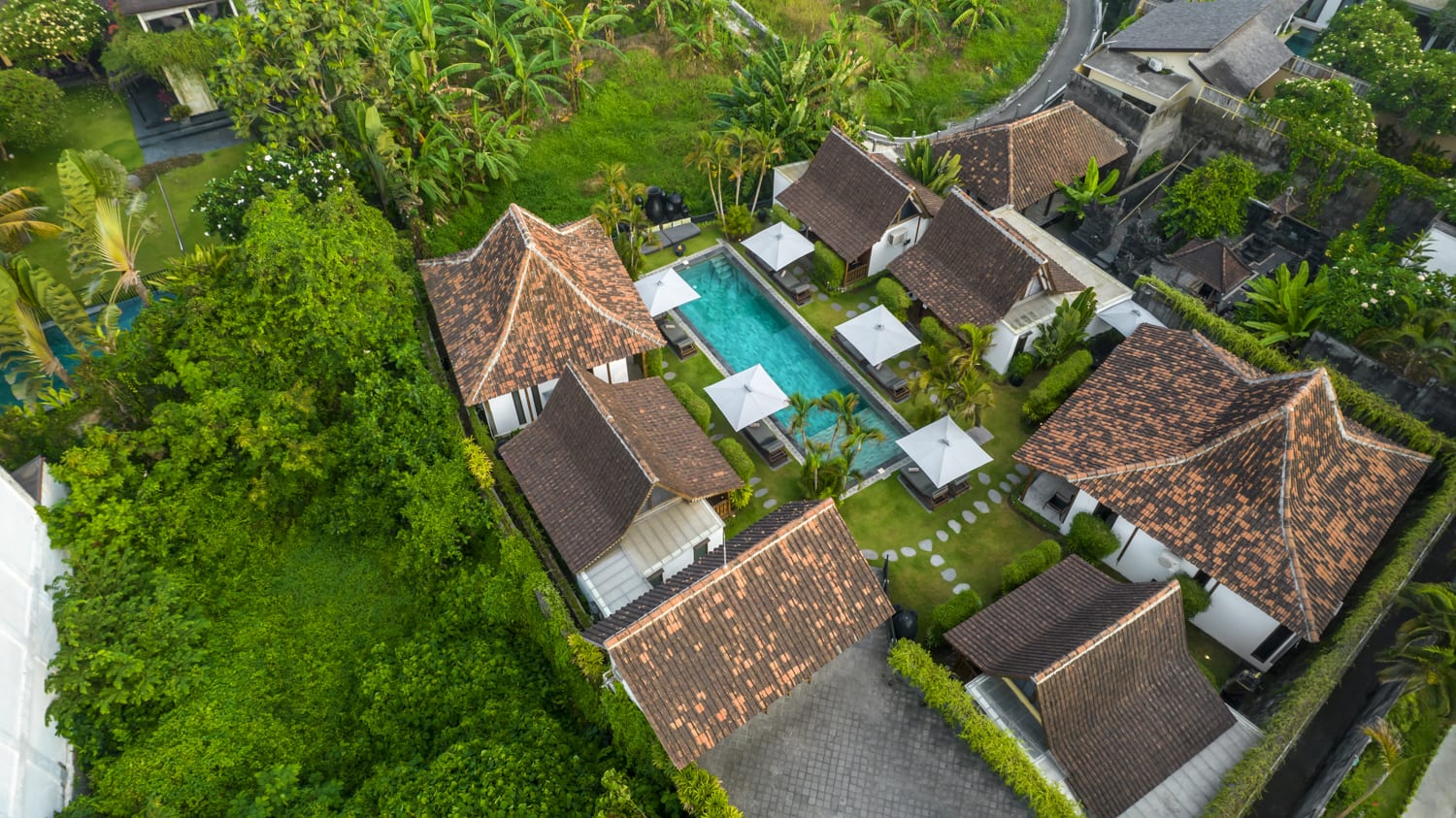 Villa Bloom - Joglo in Canggu — image 18