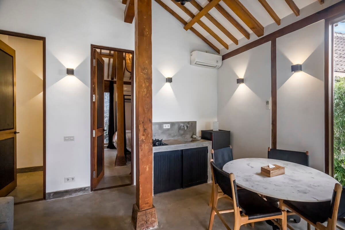 Villa Bloom 2BR Studio in Canggu — image 13